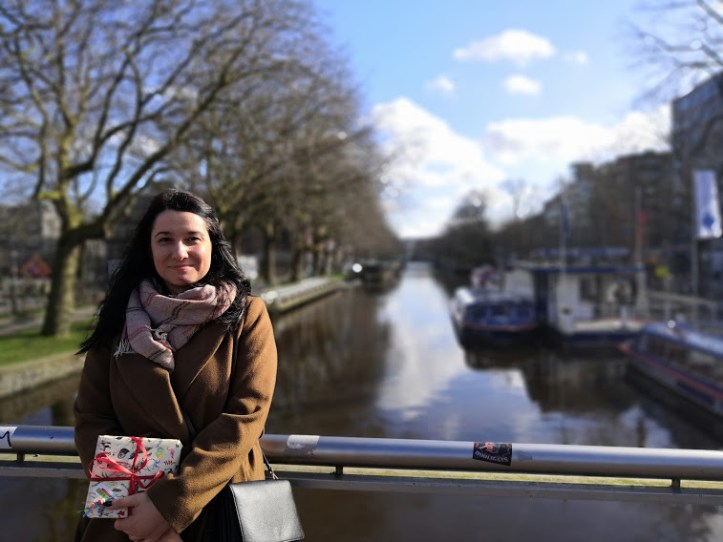 Росица Бурла, блогър в Мокум BG. / Rositsa Burla, blogger at Mokum MG.