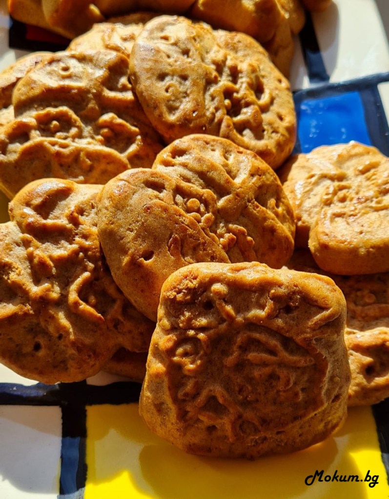 Ако обичате вкуса на мастиката, може би и бисквитките taai taai ще ви харесат, защото анасонът преобладава в тях.