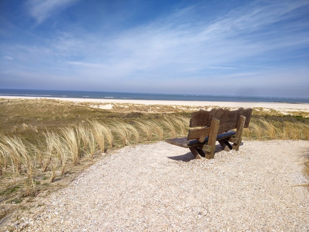 Изглед към плажа на остров Тексел, Нидерландия