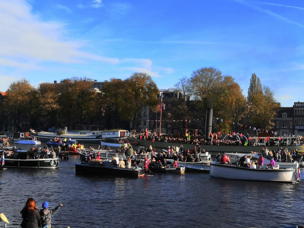Sinterklaas по река Амстел, Амстердам (2023)